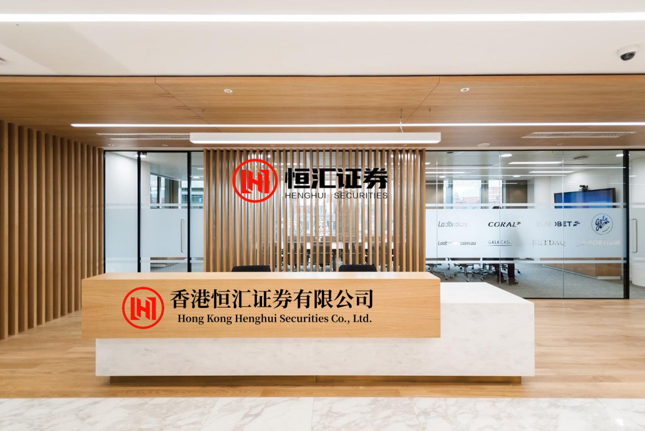 新巧牛配资APP下载 国家紧急出手！油价少涨近一半，一箱油省50元，后续走势看这里！ 20